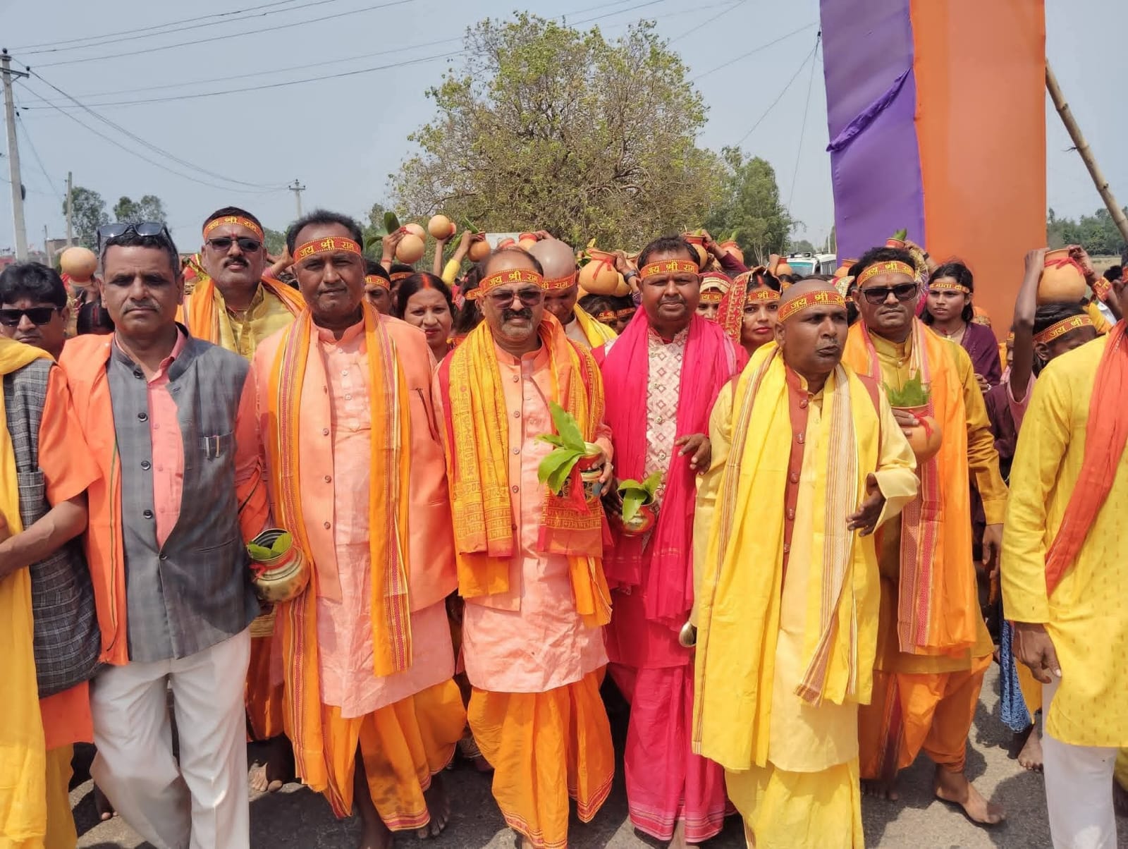 विष्णु महायज्ञकाे लागि प्रेमपुर गाेनाहीमा कलश यात्रा सम्पन