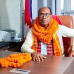 मधेशमा बढ्दो तनावबीच सबै स्वास्थ्य संस्था ‘स्ट्यान्डबाइ’ रहन स्वास्थ्यमन्त्री नागेन्द्र साहको निर्देशन